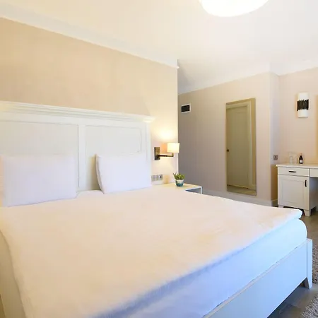 Hotel Temenos Luxury & - Boutique Class 4*